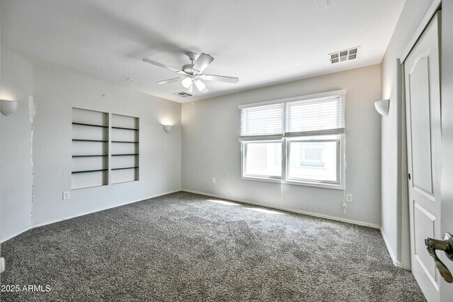 Building Photo - 839 S Adam Wy