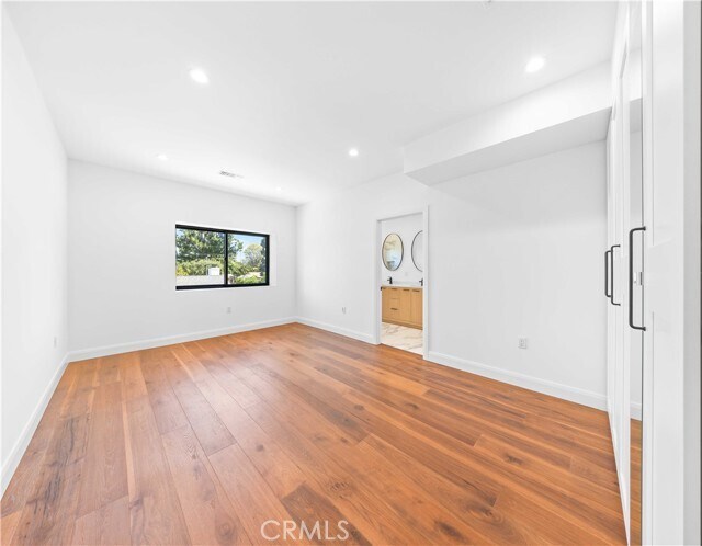 Building Photo - 7503 Hesperia Ave