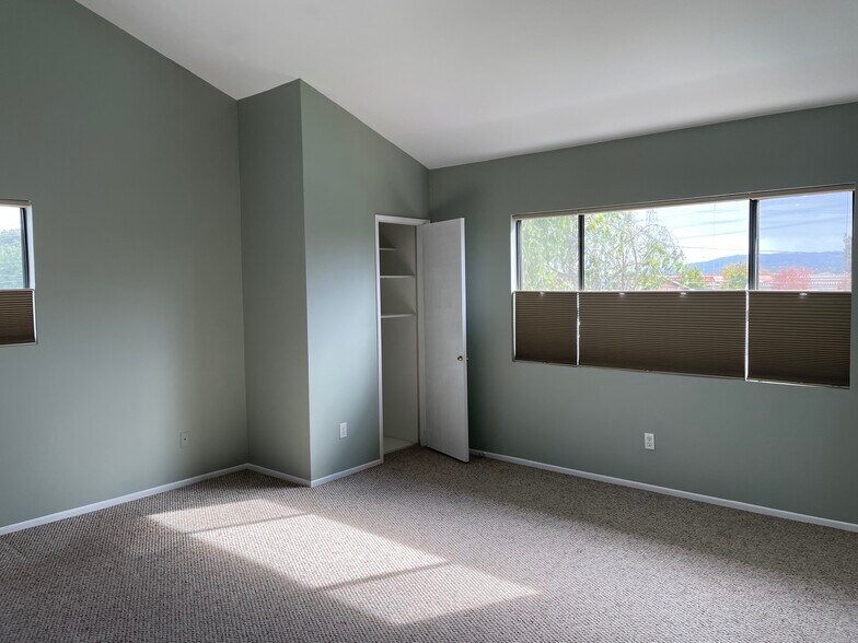 2nd bedroom view 2 - 2289 190th St