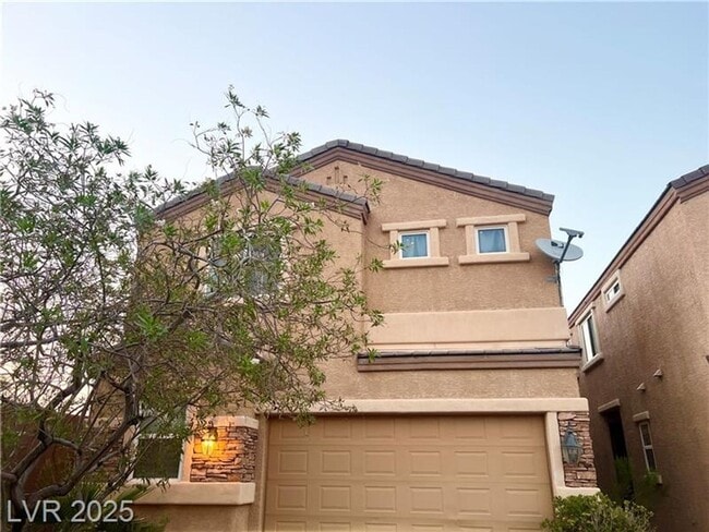 Primary Photo - (RENT INCLUDE SOME UTILITIES)3 Bedroom in ...