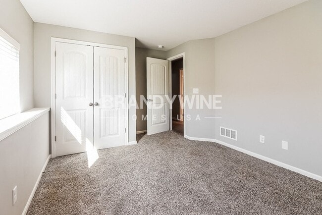 Building Photo - 610 Poplar Ct