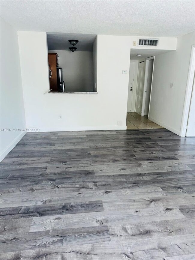 Building Photo - 484 NW 165th St