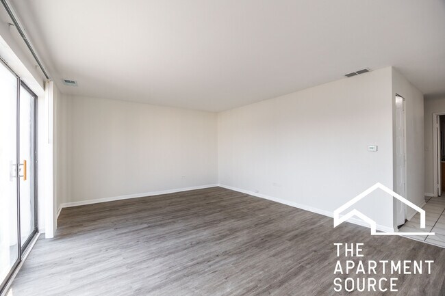 Building Photo - 2310 N Harlem Ave