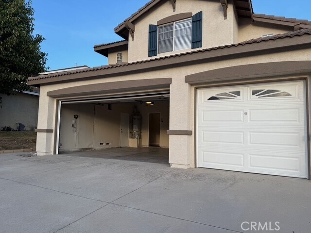 Building Photo - 5553 Pheasant Dr