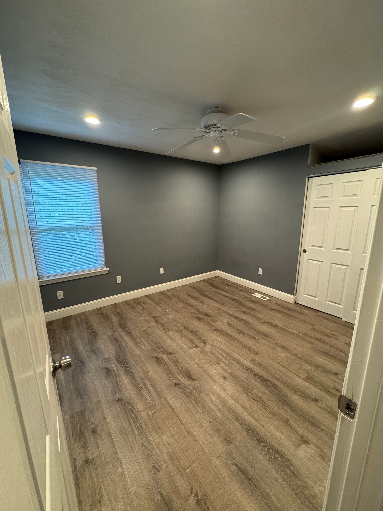 Building Photo - 633 Pine Bnd