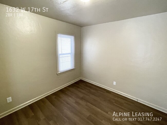 Building Photo - 1632 W 17th St