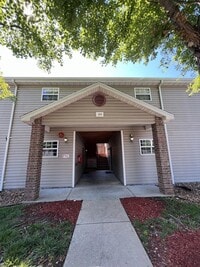 Building Photo - 109 Garden Cir