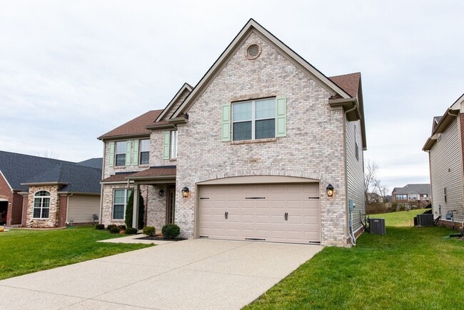 Building Photo - 4 Bedroom 2 Bath in Fisherville!