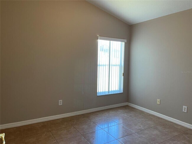 Building Photo - 3017 Rollman Rd