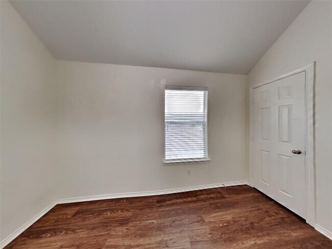 Building Photo - 864 Rock Harbor Ln