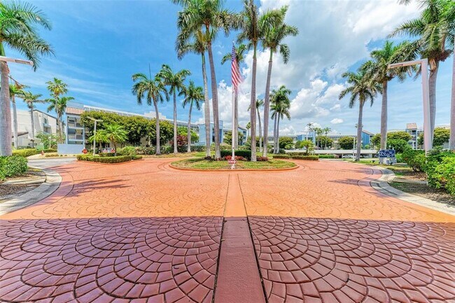Building Photo - 5153 Isla Key Blvd S