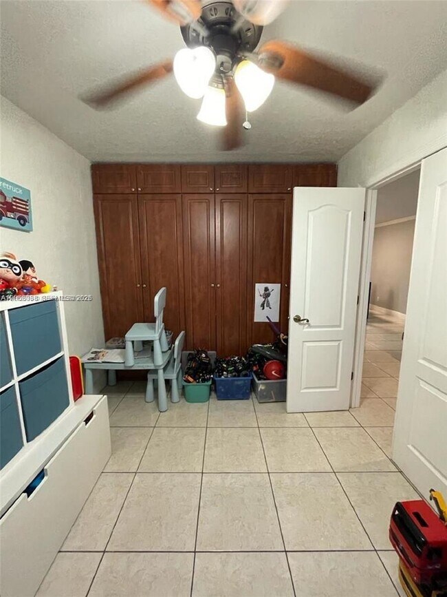Building Photo - 12860 SW 43rd Dr