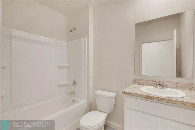 Building Photo - 12259 Rimini Wy