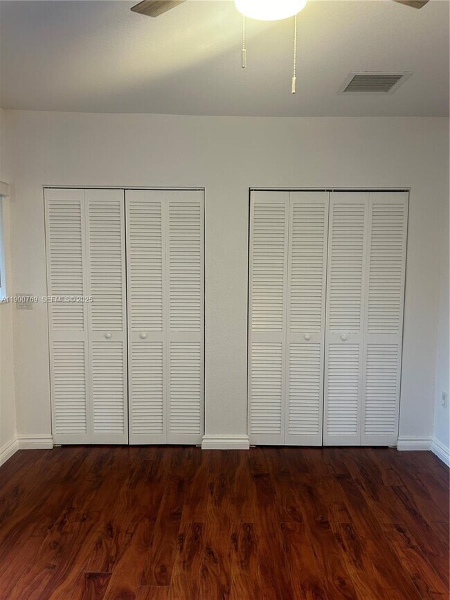 Building Photo - 3147 New York St