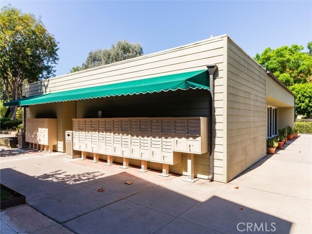 Building Photo - 4832 Hollow Corner Rd