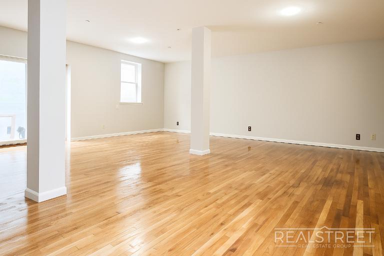 Building Photo - Spacious LOFT in Williamsburg with Private...