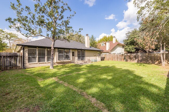 Building Photo - 2826 Creek Manor Dr