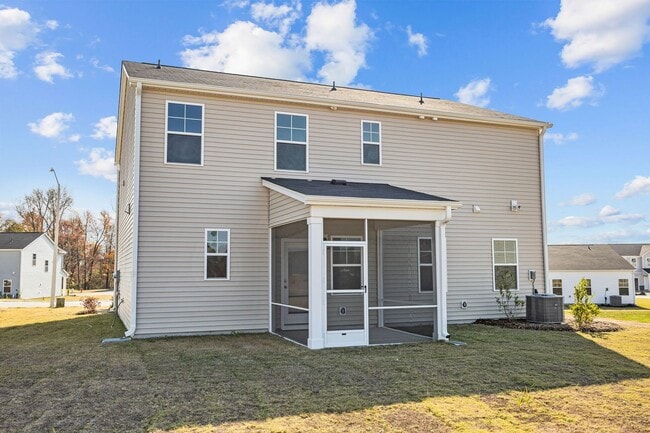 Building Photo - 50% OFF FIRST MONTH RENT!! Charming 4BD/2.5BA Located In Angier NC!!!