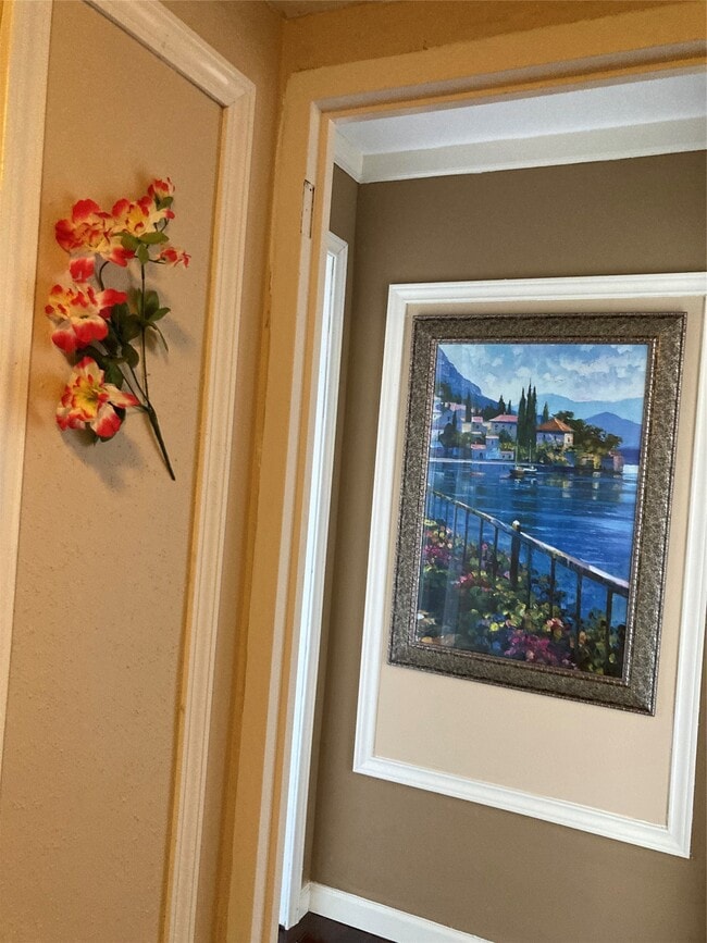 Building Photo - 7520 Hornwood Dr