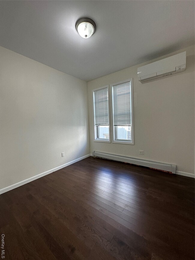 Building Photo - 31-17 81st St