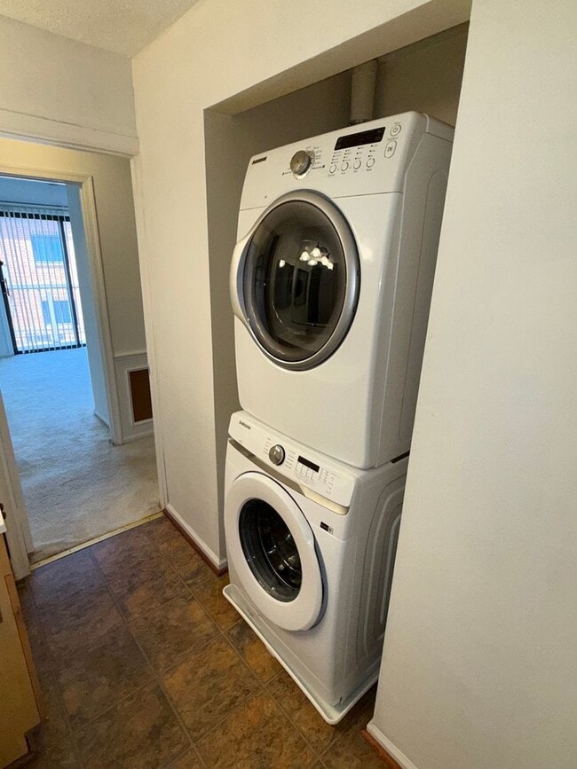 Building Photo - Charming Condo in Gaithersburg, MD