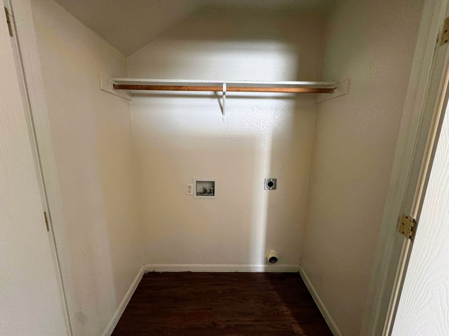 Building Photo - 1100 Lansberry Ct