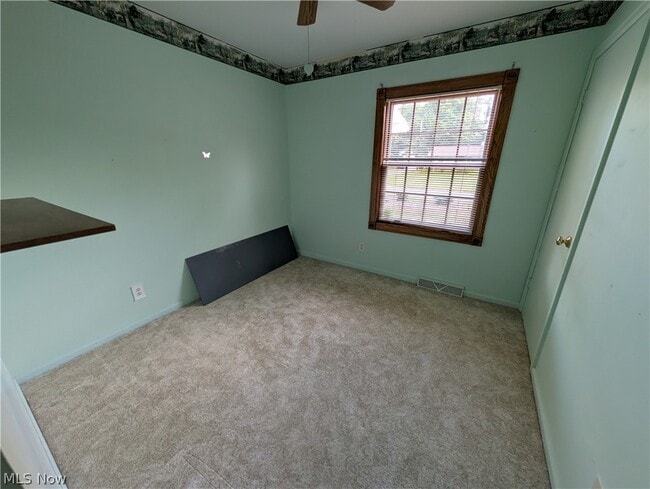 Building Photo - 2543 Burlingham Dr