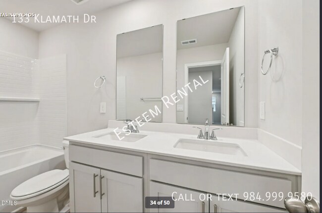 Building Photo - 133 Klamath Dr