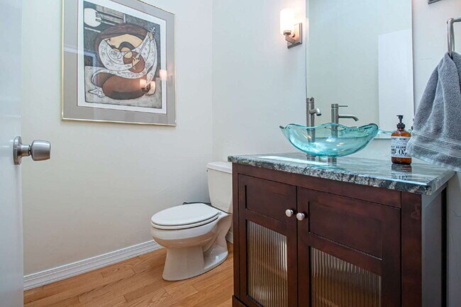 Building Photo - Palm Aire Fully Furnished Rental