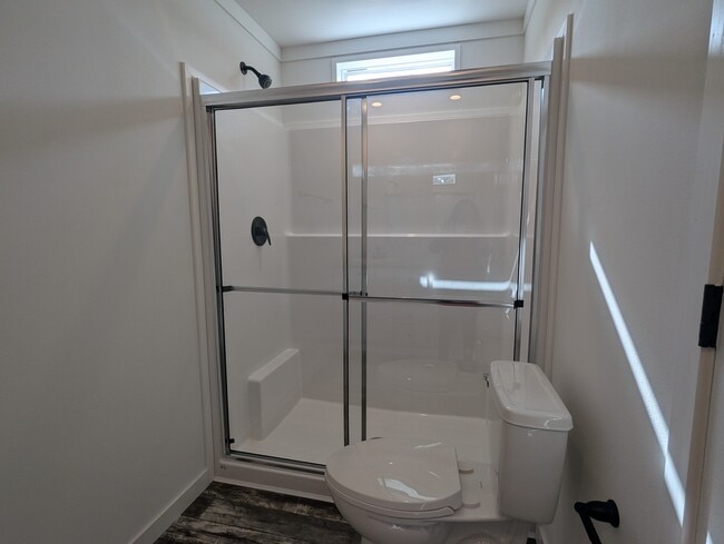 Building Photo - 127 Coral Crest Dr