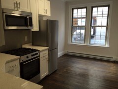 Building Photo - 56 Clearway St
