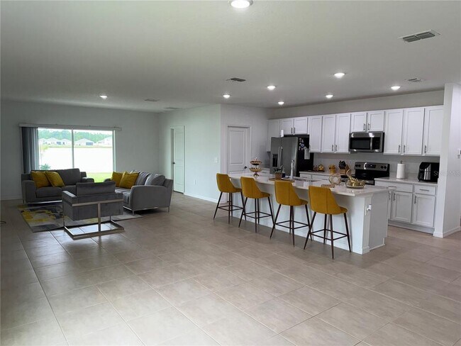 Building Photo - 121 Citrine Lp