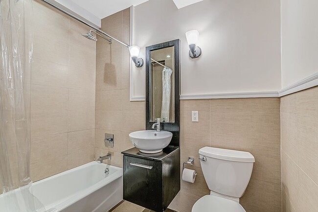 Building Photo - 30-11 21st St