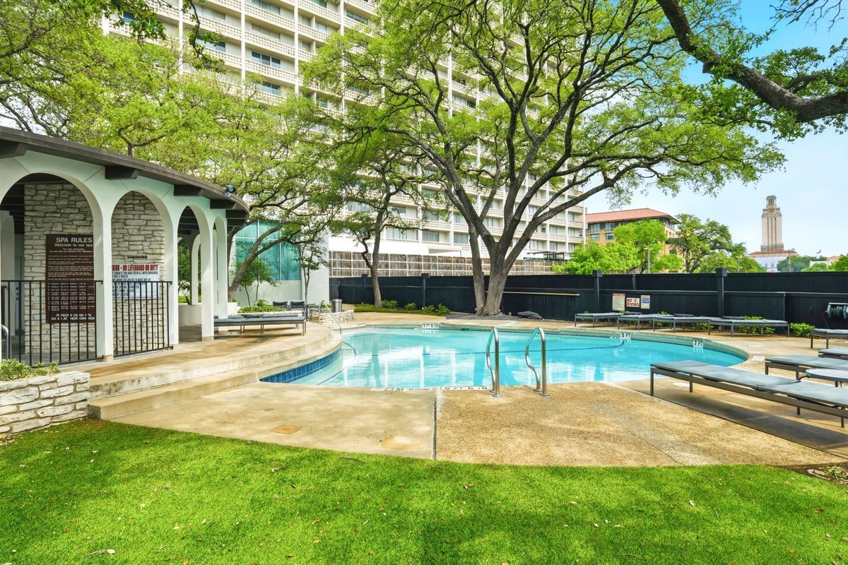 Building Photo - 1801 Lavaca St