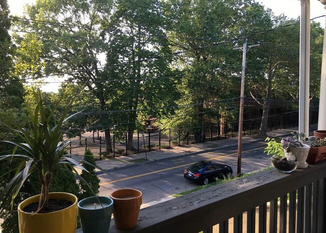 Building Photo - Mansfield Heights | 313-315 Mansfield