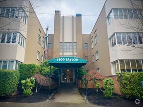 Building Photo - Spacious East Queen Anne 1 Bedroom Condo f...