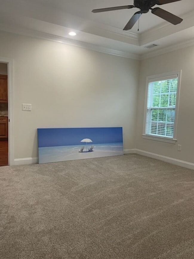 Building Photo - GORGEOUS EXECUTIVE TOWNHOME IN GATED COMMU...
