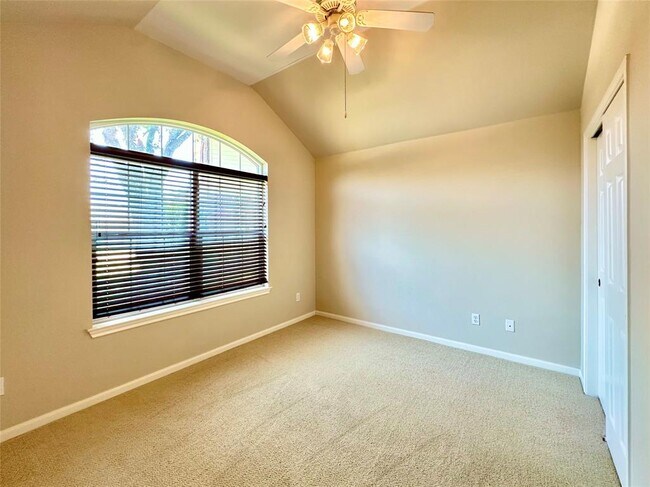 Building Photo - 1501 Santolina Ct