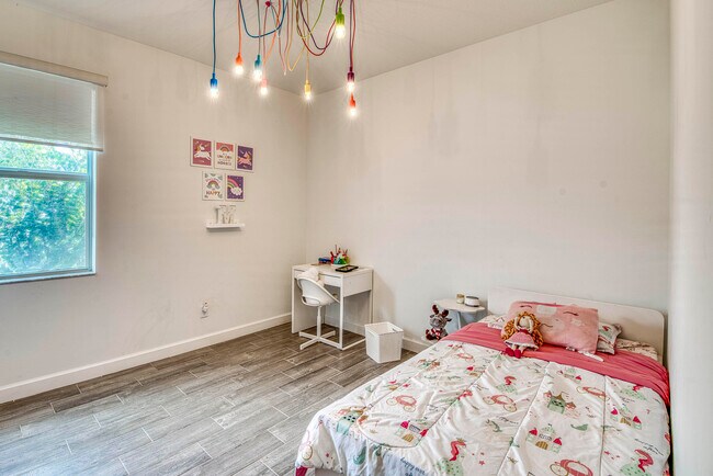 Building Photo - 1463 Heron Nook Rd