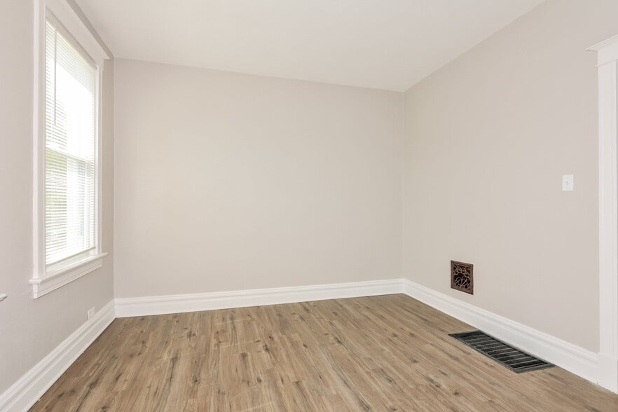 Building Photo - 4363 Neosho St