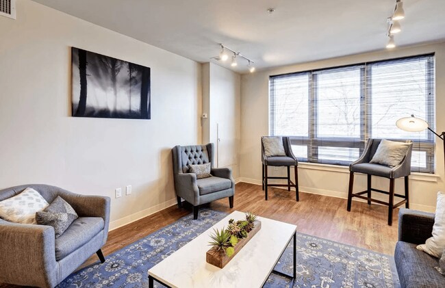 Living Room - zColumbus Commons