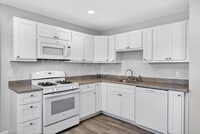 Building Photo - 1540 Aspen Dr