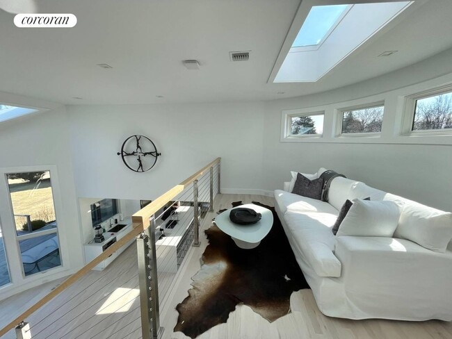 Building Photo - 54 Westmoreland Dr