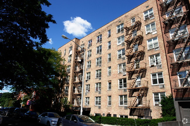 Building Photo - The Woodberry