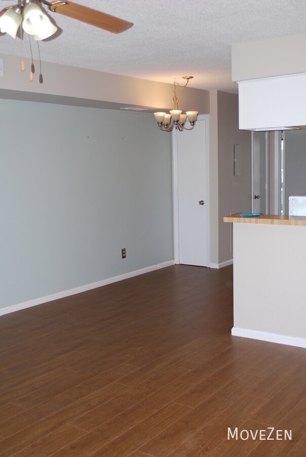 Building Photo - 1801 Canal Dr