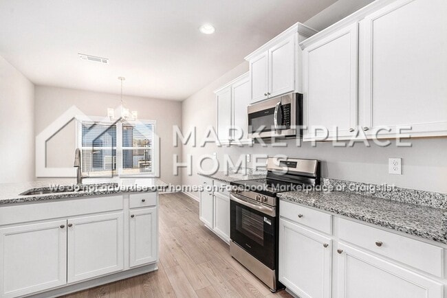 Building Photo - 217 W L Miller Dr