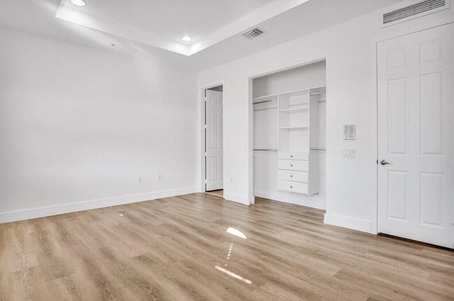 Building Photo - 1383 Piazza Pitti