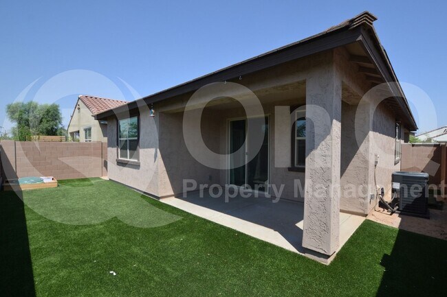 Building Photo - 13290 N 144th Ln