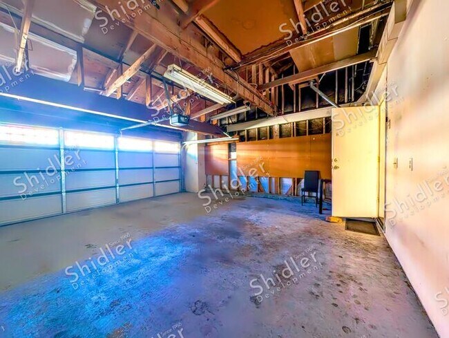 Building Photo - 1991 Central Ave