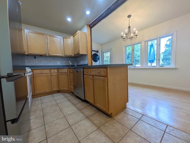 Building Photo - 965 Chester River Dr